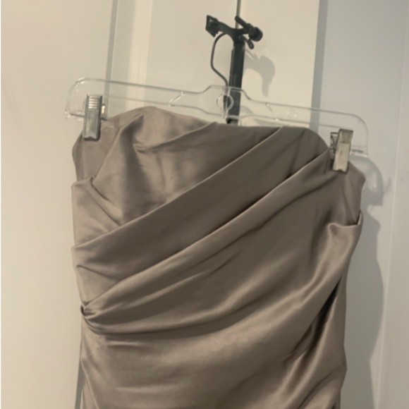 SOLD Blair Waldorf ✨ Vera Wang Strapless Gown - Picture 3 of 10